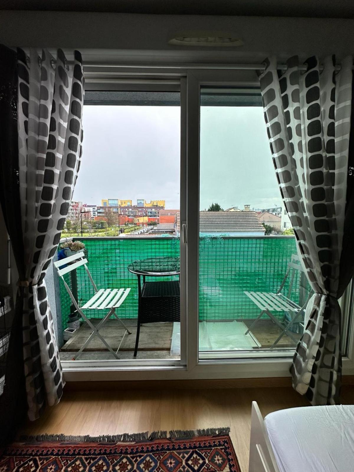 Chez Daniel, Un 2 Pieces Proche De Paris Stade De France Обервільє Екстер'єр фото